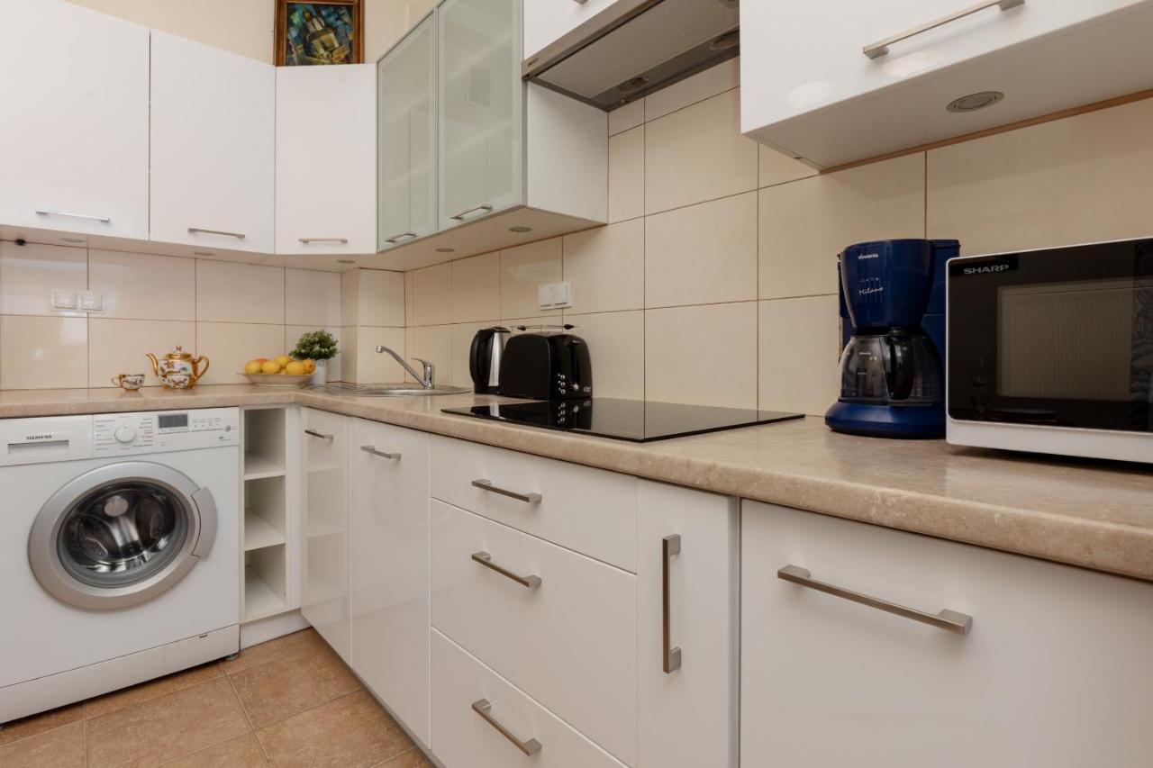 Atmospheric Apartment Next To Warsaw Old Town Square By Noclegi Renters Extérieur photo